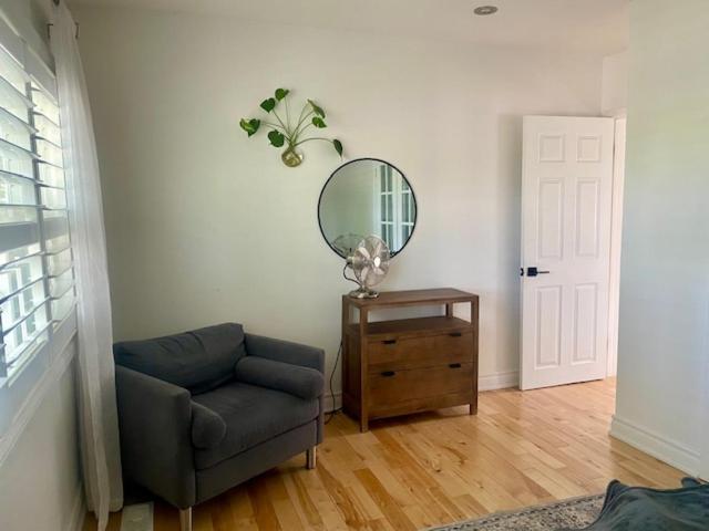 Clearbrooke Gem- Bright Private Bedroom Close To Yyz Toronto Bagian luar foto