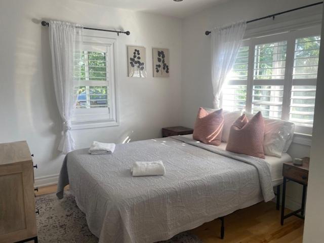 Clearbrooke Gem- Bright Private Bedroom Close To Yyz Toronto Bagian luar foto